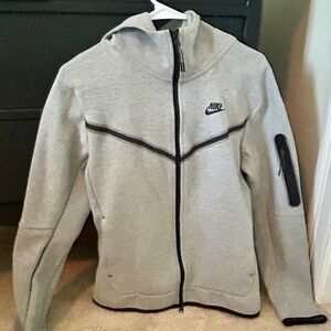 Nike Tech Sweatshirt